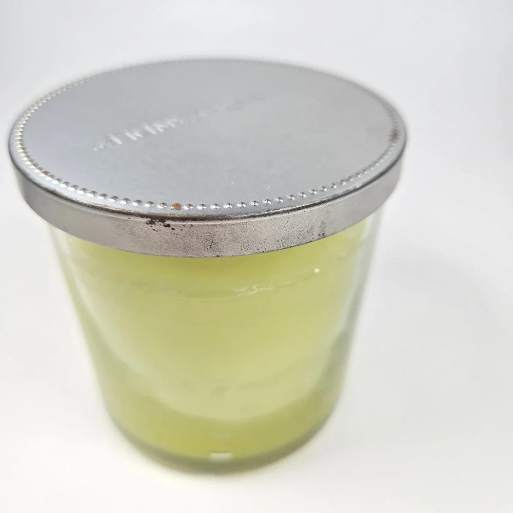 Yankee Candle Simply Home Bartlett Pear Scented Jar Candle 7 oz Green‎ Wax